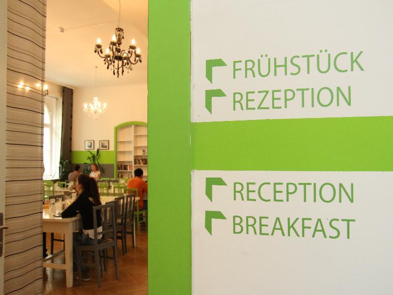 Hostel & Guesthouse Kaiser 23 Vienna Exterior photo